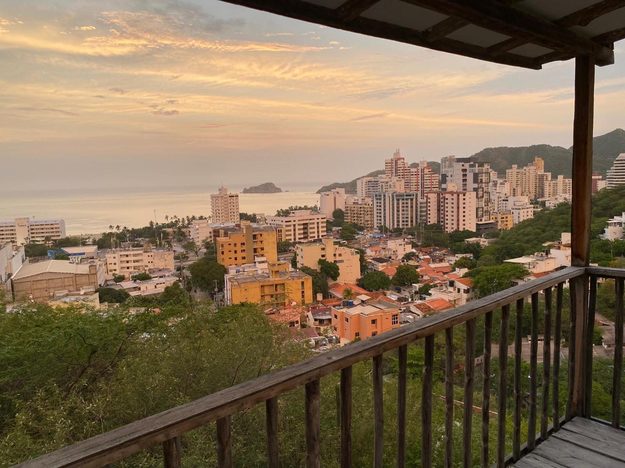 Akela Gaira Hotel Santa Marta  Extérieur photo